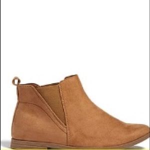 Faux Suede Chelsea Boots Forever 21 size 10 Womens